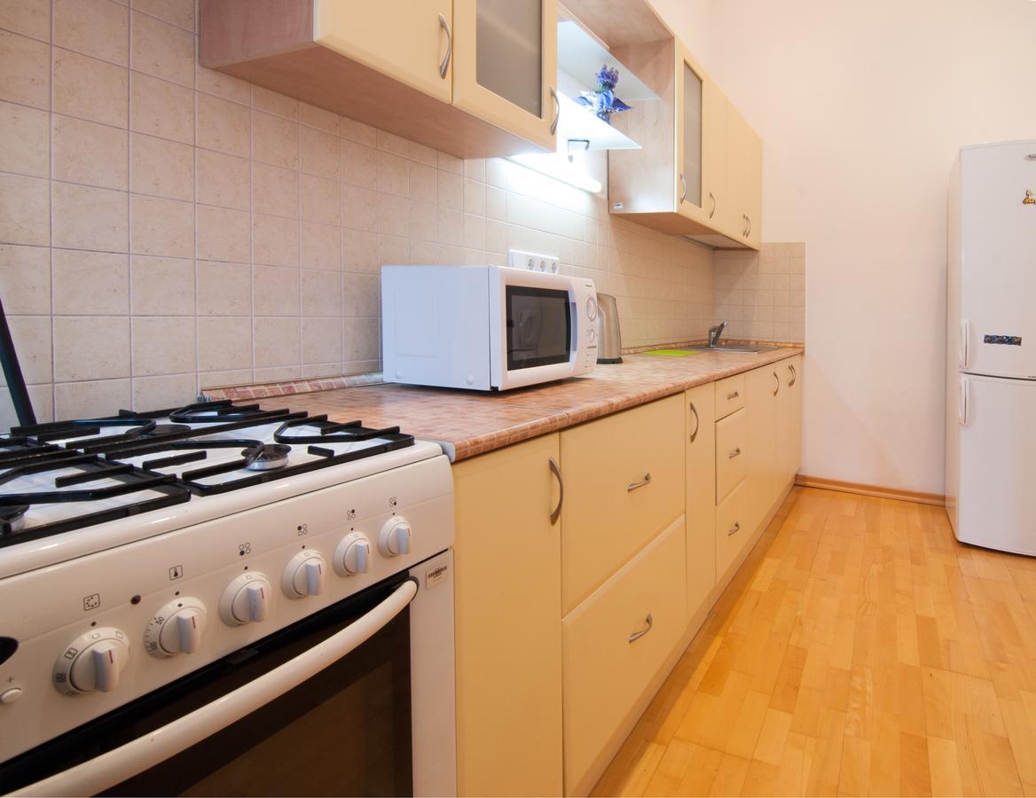 Home-Hotel Apartments-Mykhailivska Kiev Exterior foto